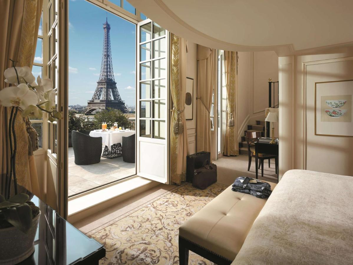 Shangri-La Paris Hotels near eiffel tower 